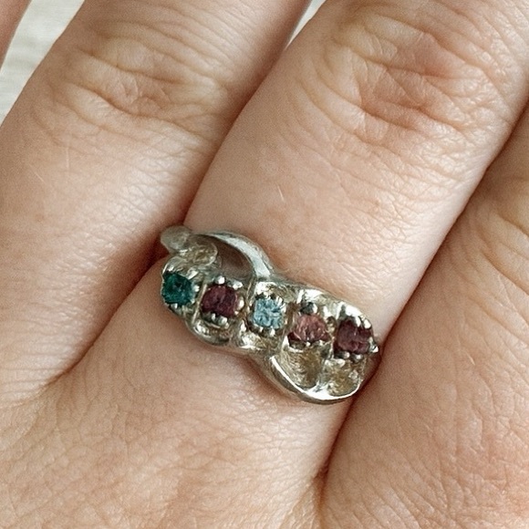 Emmons Jewelry - Emmons Vtg Size 6.75 Adjustable Silver Tone Multicolor Rhinestone Ring 60s 70s